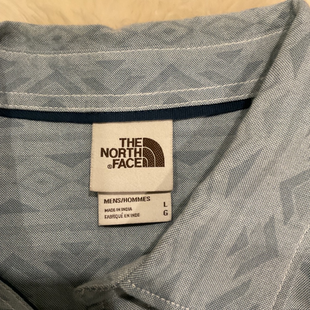Men’s North Face Size Large Button Down Shirt - Picture 3 of 8